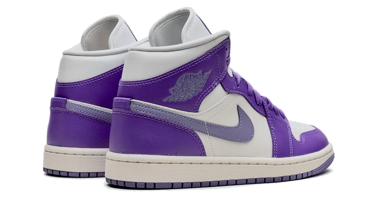 Air Jordan 1 Mid Action Traube
