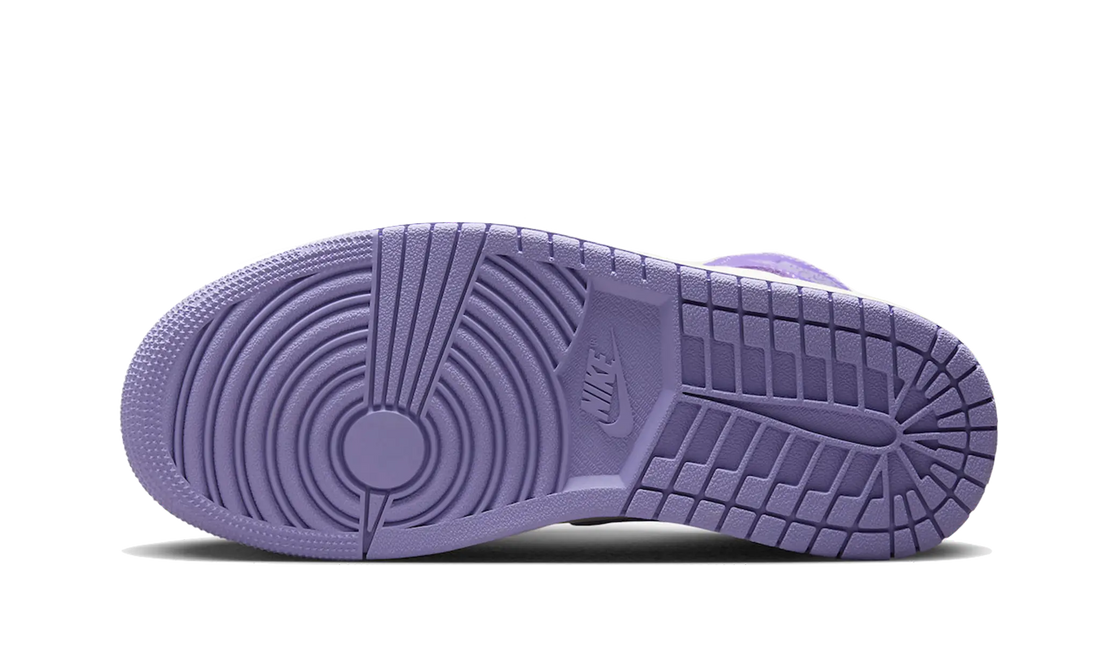 Air Jordan 1 Mid Action Traube