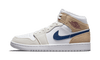 Air Jordan 1 Mid Tan Wildleder Marine