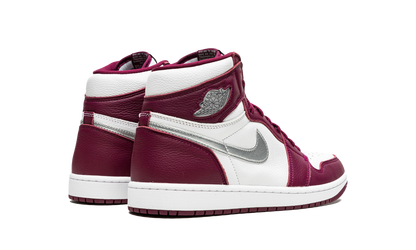 Nike Air Jordan 1 High OG Bordeaux