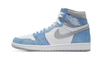 Nike Air Jordan 1 High Hyper Royal