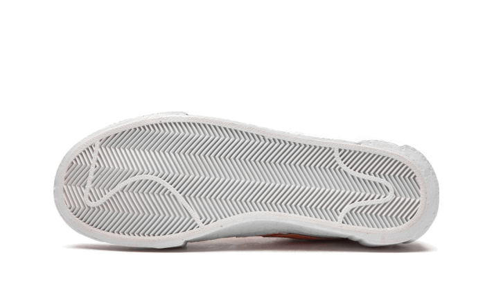 Nike Blazer Low Sacai Weiß Magma Orange