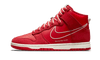 Nike Dunk High Erster Einsatz University Red