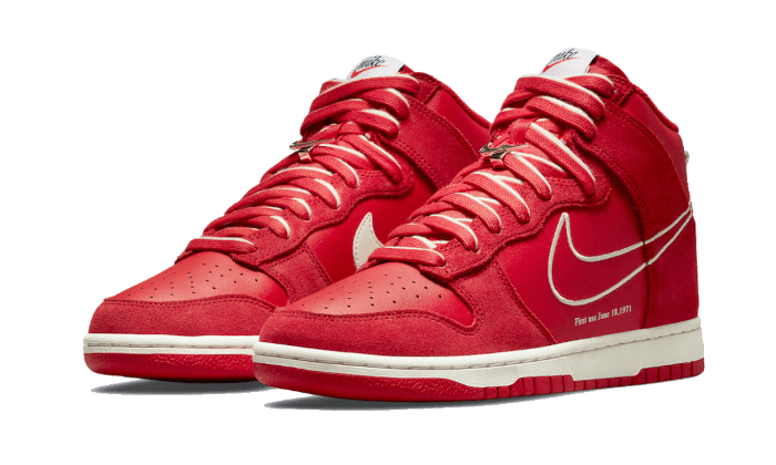 Nike Dunk High Erster Einsatz University Red
