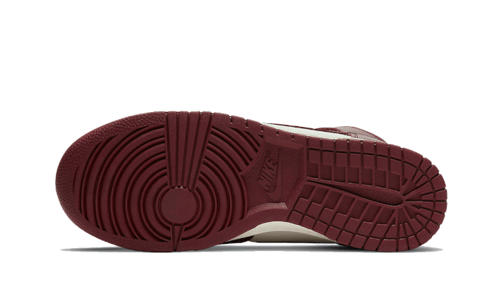 Nike Dunk High Sail Team Rot