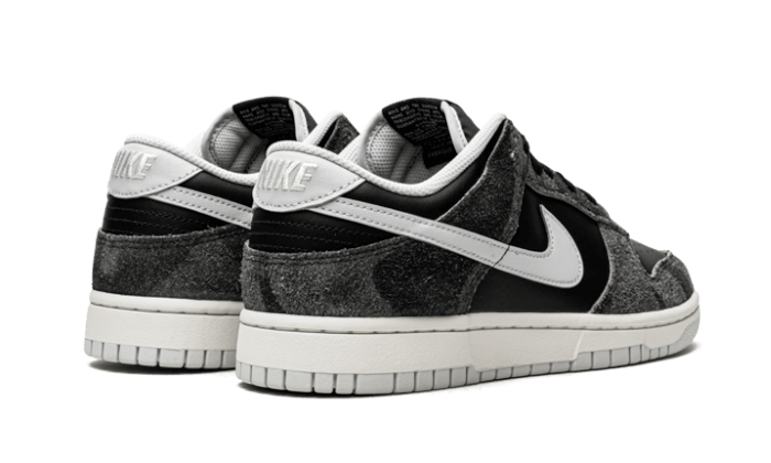 Nike Dunk Low PRM Animal Pack Schwarz