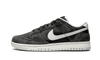 Nike Dunk Low PRM Animal Pack Schwarz