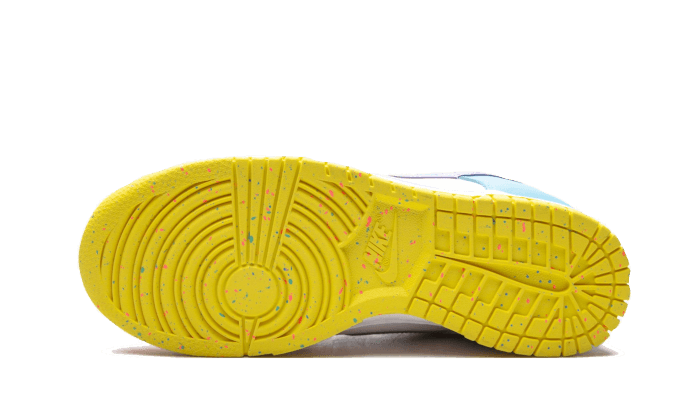 Nike Dunk Low SE Ostern