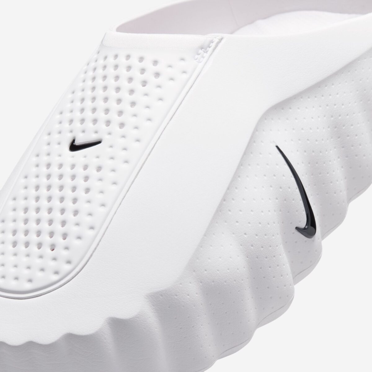 Nike Mind 001 Slide White Speed Red detail 4