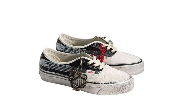 Vans Premium Authentic La Habana Black White detail 2