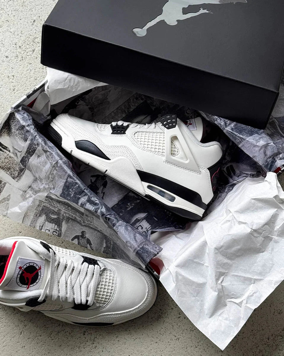 Jordan 4 Retro OG Flight Club