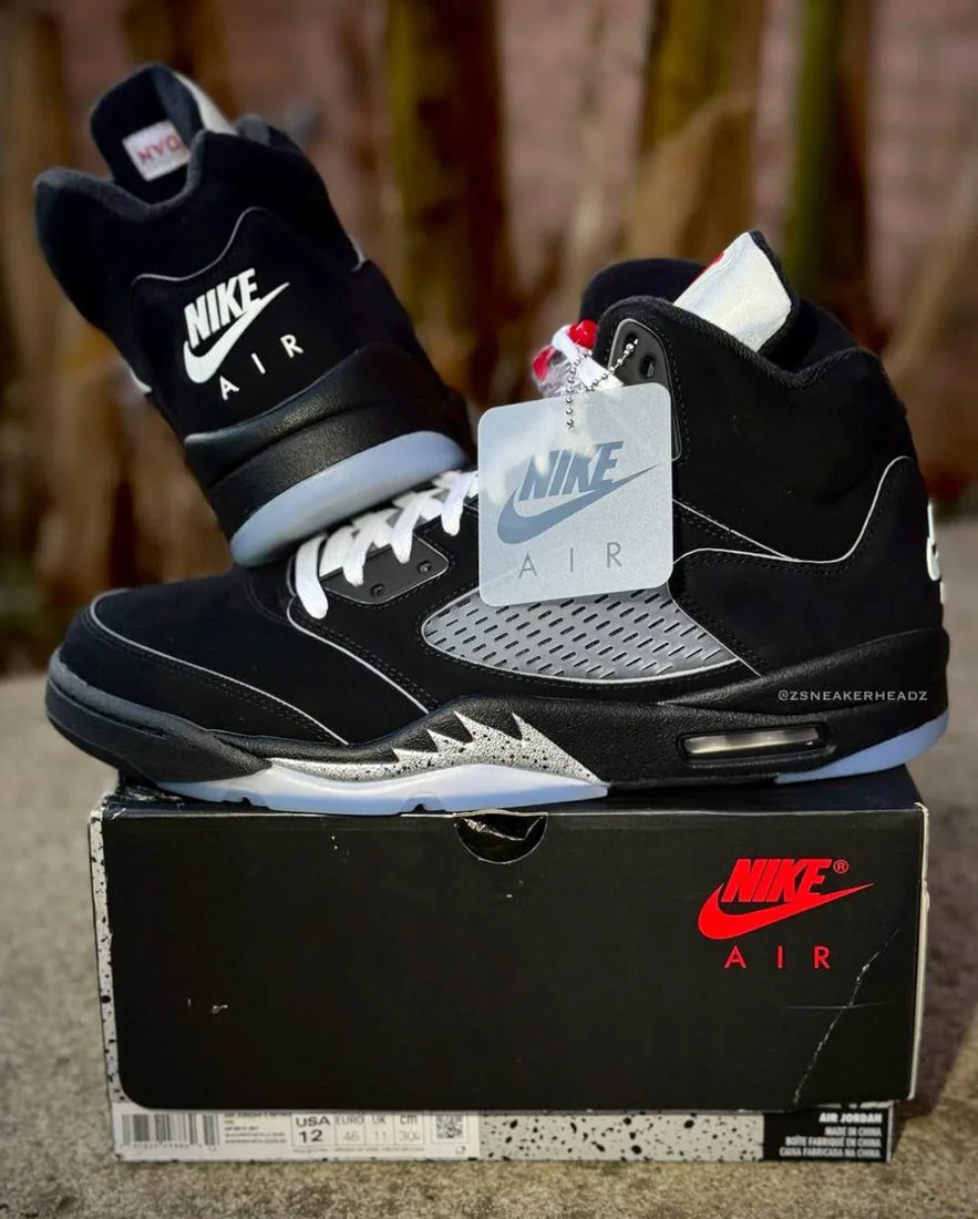 Air Jordan 5 Schwarz Metallic neu interpretiert