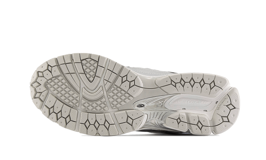 New Balance 1906D Protection Pack Silber Metallic