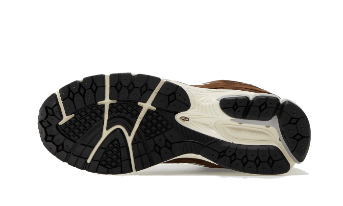 New Balance 2002R Braun Beige