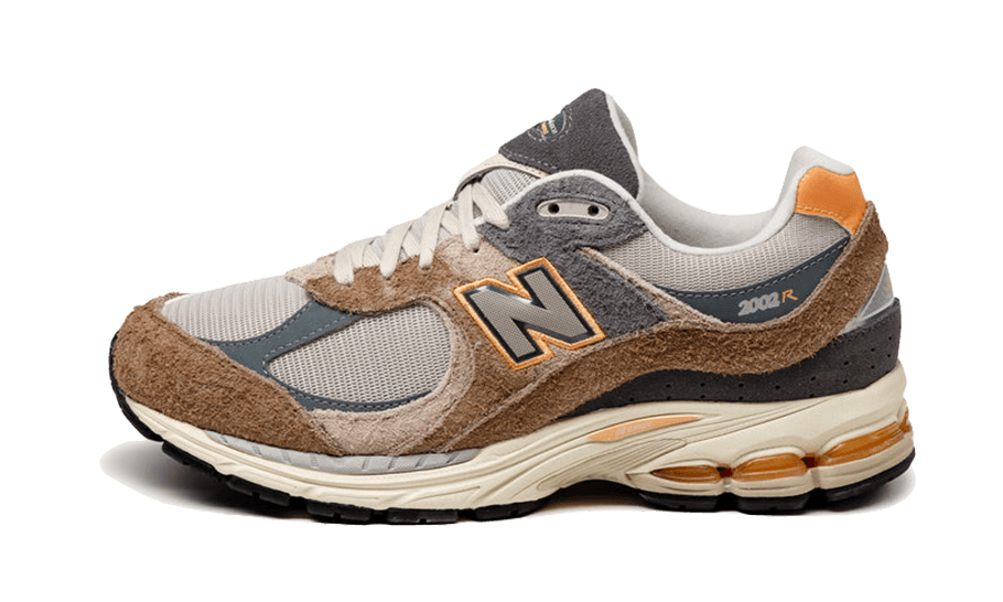 New Balance 2002R Pilz Hazy Peach