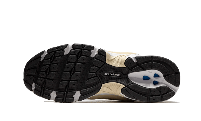 New Balance 530 Beige Aluminium