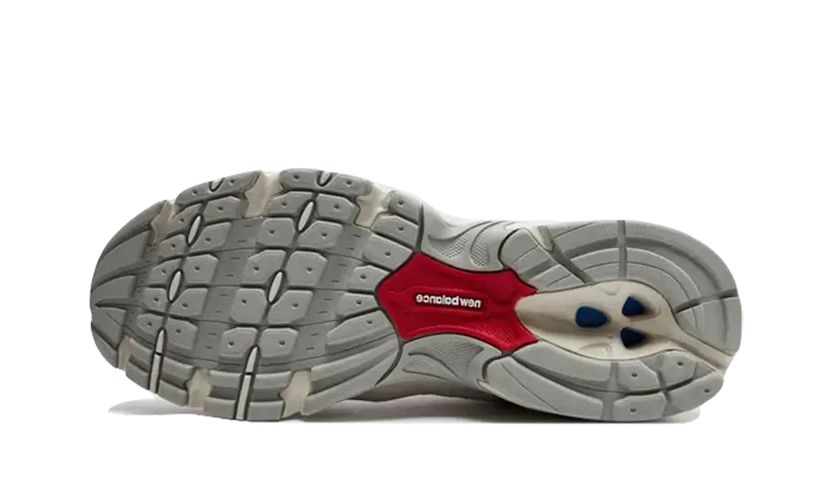 New Balance 530 Beige Rot