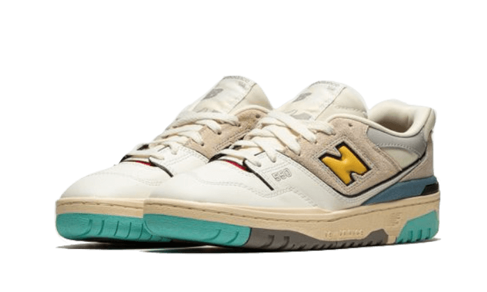 New Balance 550 Meersalzgelb