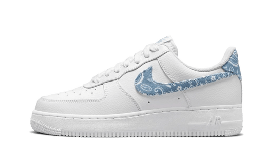 Nike Air Force 1 Low '07 Essential Weiß Abgenutztes Blaues Paisley