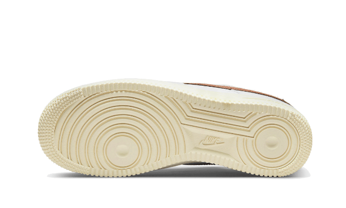 Nike Air Force 1 Low '07 LX Coconut