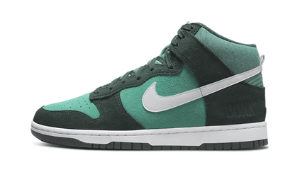 Nike Dunk High Retro SE Athletic Club