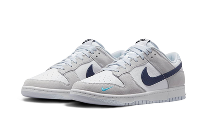 Nike Dunk Low Weiß Grau Marineblau Aqua Mini Swoosh