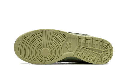 Nike Dunk Low Premium Oil Green