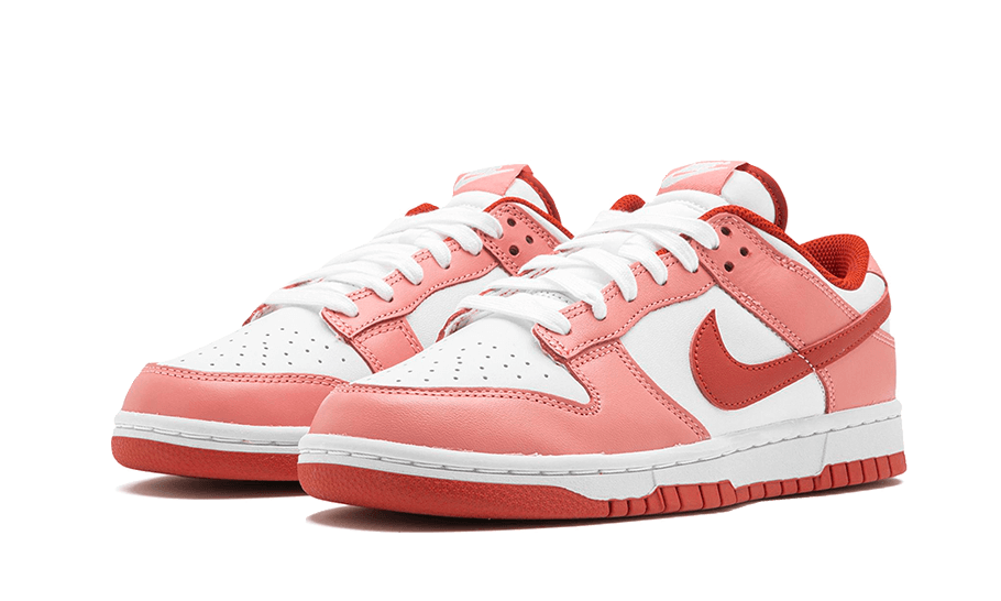 Nike Dunk Low Roter Sternenstaub