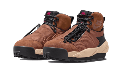 Nike Magmascape SP Sacai Light British Tan