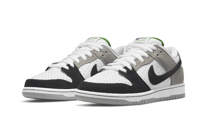 Nike SB Dunk Low Chlorophyll