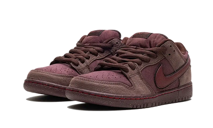 Nike SB Dunk Low City Of Love Burgundy Crush