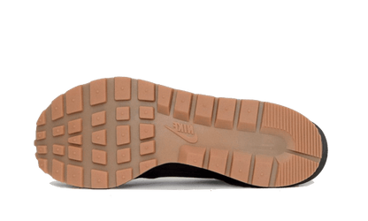 Nike Vaporwaffle Sacai Black Gum