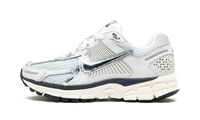 Nike Zoom Vomero 5 Photon Dust