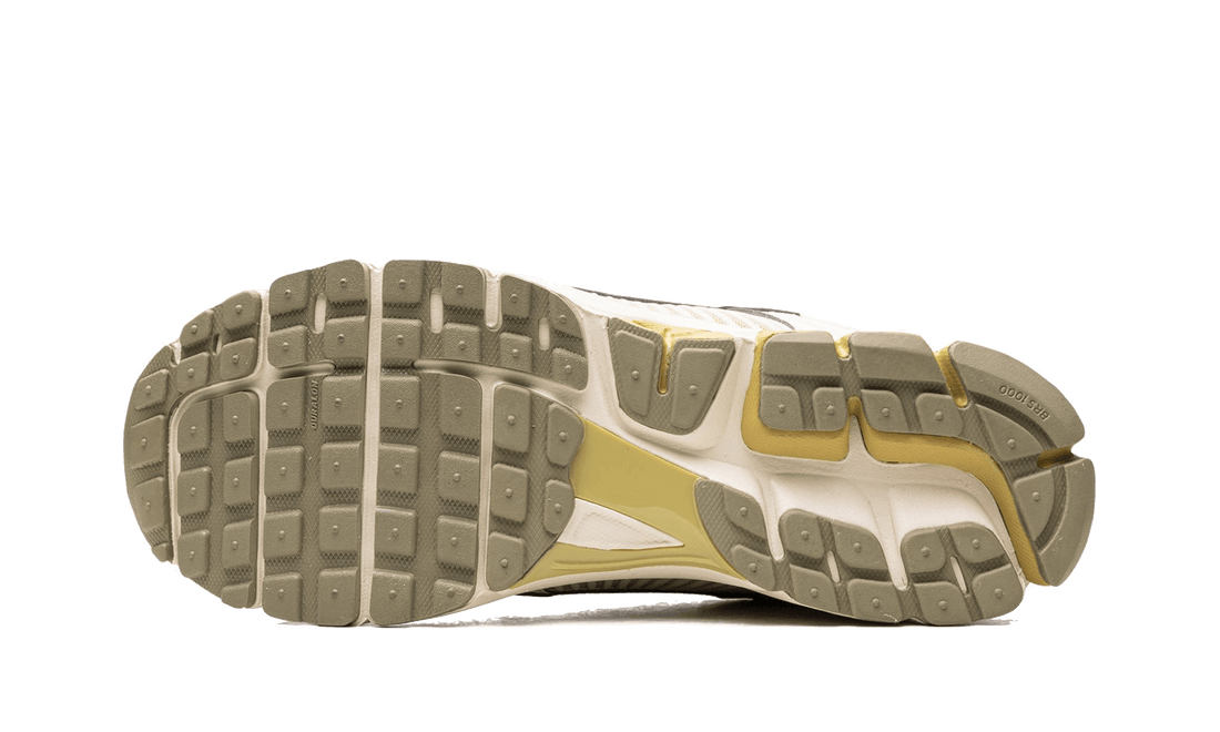 Nike Zoom Vomero 5 Light Bone Mitteloliv