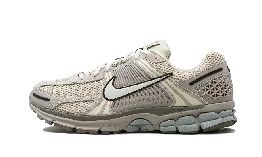 Nike Zoom Vomero 5 Helles Erzholzbraun Waffenkammerblau
