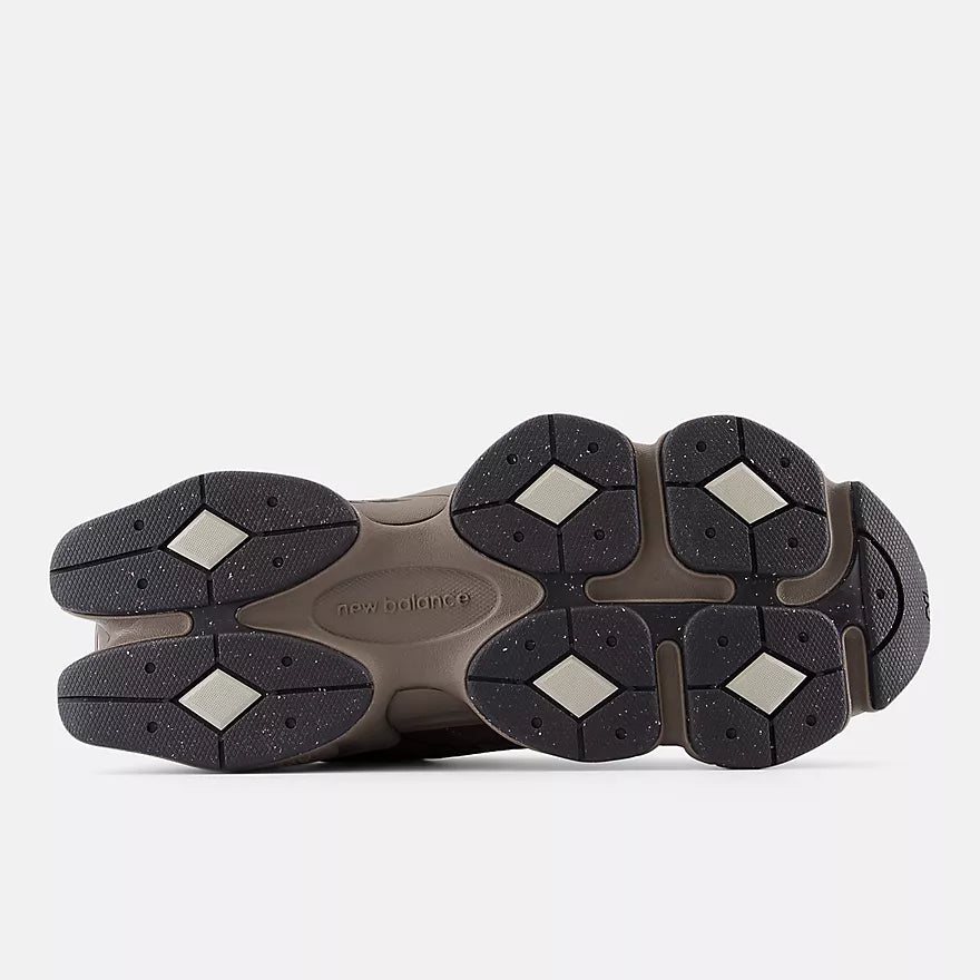 New Balance 9060 Mono Cortado